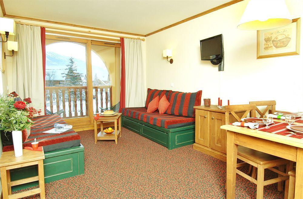 Residence Pierre & Vacances L'Alpaga La Salle-les-Alpes ภายนอก รูปภาพ
