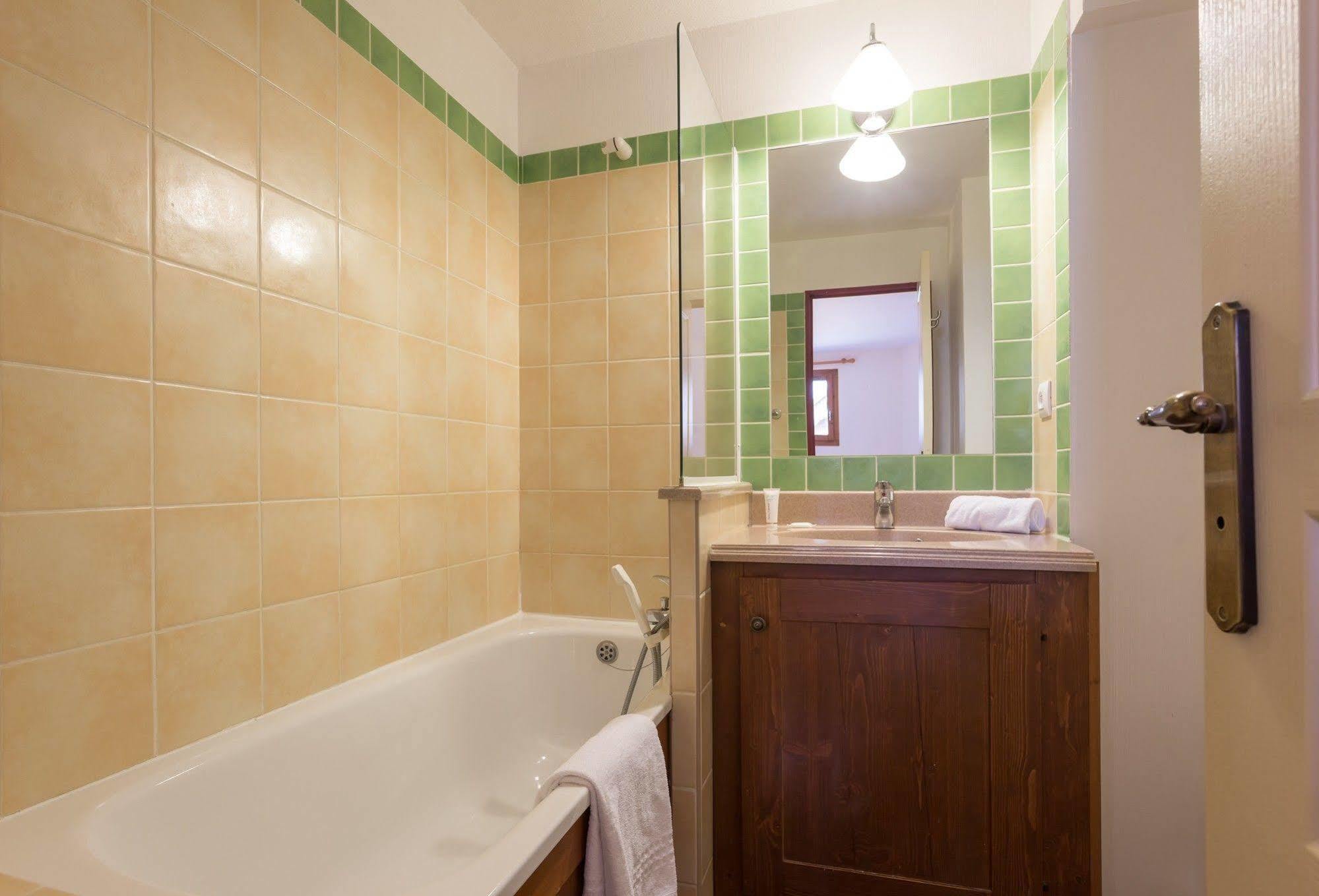 Residence Pierre & Vacances L'Alpaga La Salle-les-Alpes ภายนอก รูปภาพ