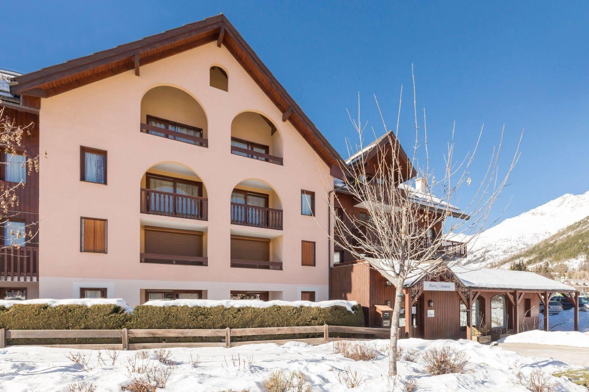 Residence Pierre & Vacances L'Alpaga La Salle-les-Alpes ภายนอก รูปภาพ